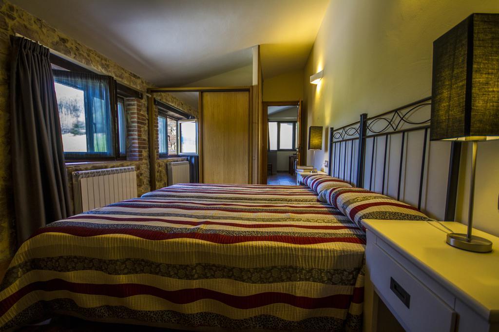 Apartamentos Baolafuente Rasines Ruang foto