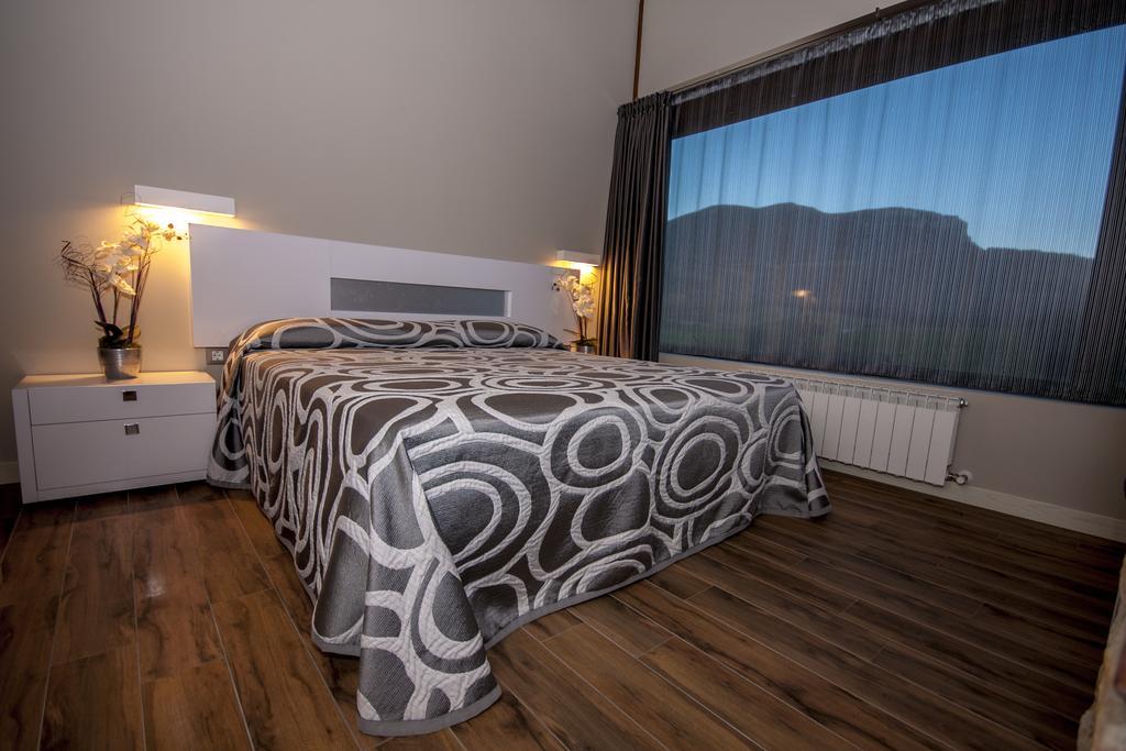 Apartamentos Baolafuente Rasines Ruang foto
