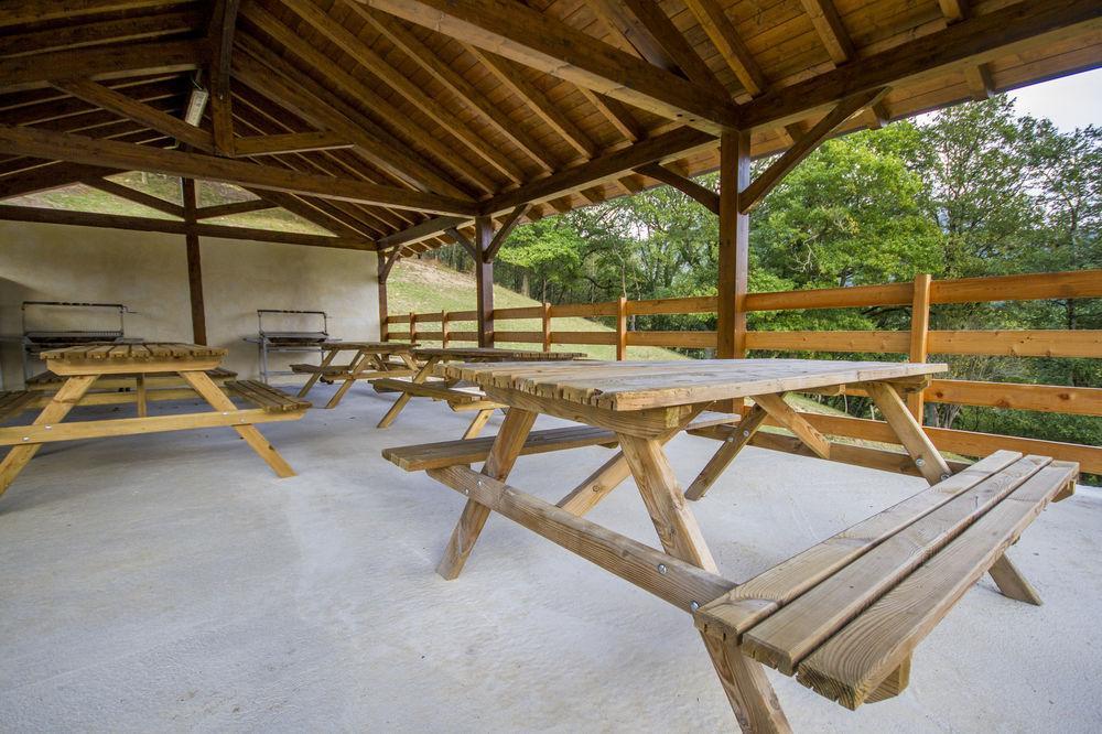 Apartamentos Baolafuente Rasines Bagian luar foto
